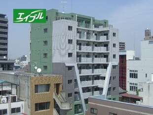 ＡＨマンション泉の物件外観写真